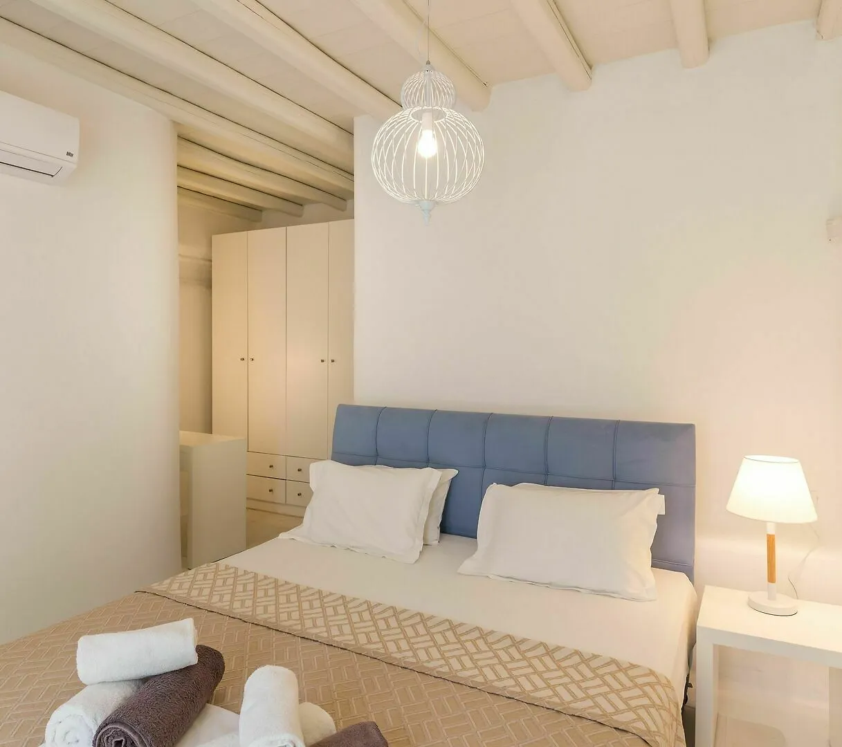 Lyra Villas Mykonos Tourlos 0*,  Griekenland